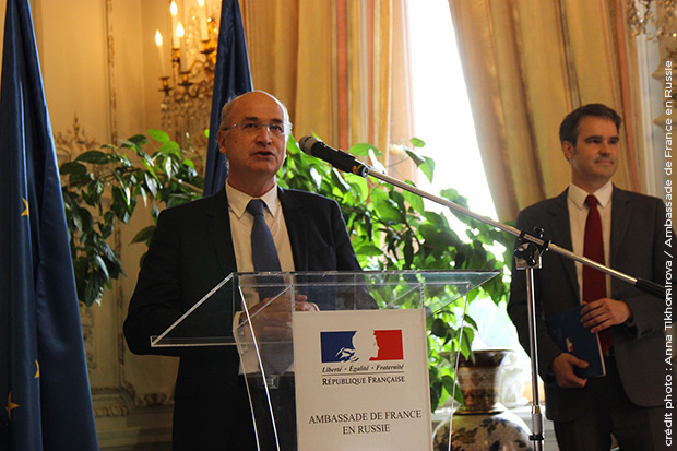 Signature-doctorat-France-Russie-ambassade