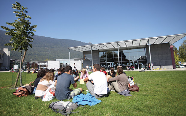 campus-etudiants-yannick-perrin