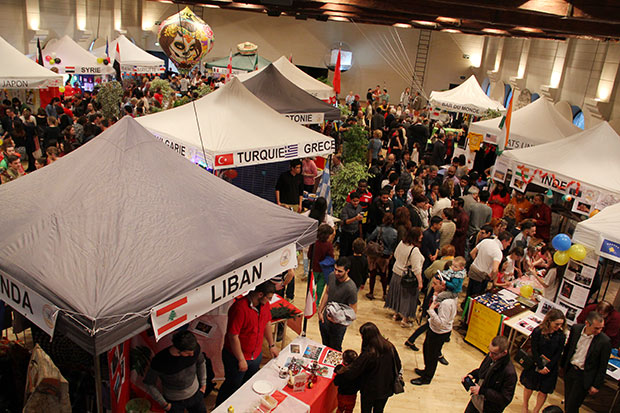 Tour-du-monde-au-manege_stands-2017-USMB_