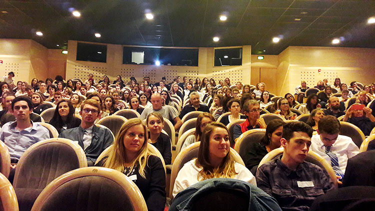 Etudiants lors de la conférence de rentrée de l'USMB et de Savoie Mont Blanc Tourisme