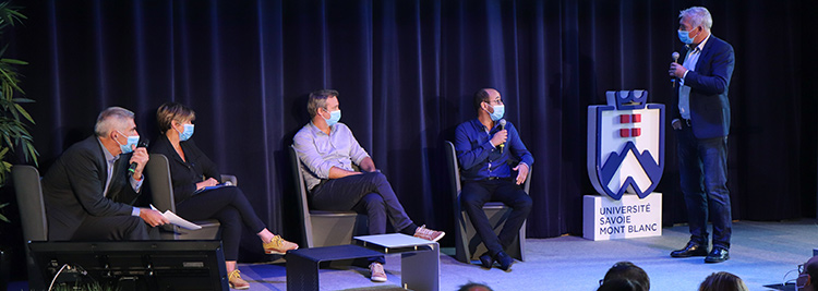 table ronde recherche ceremonie rentrée 2021